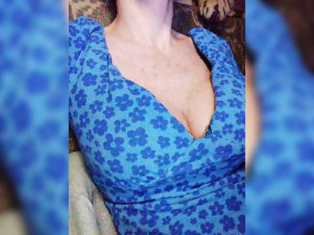 Isabel-LM's BongaCams show and profile