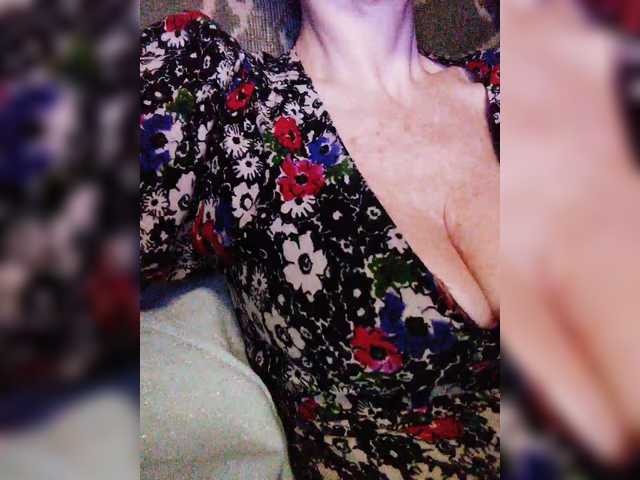 Isabel-LM's BongaCams show and profile