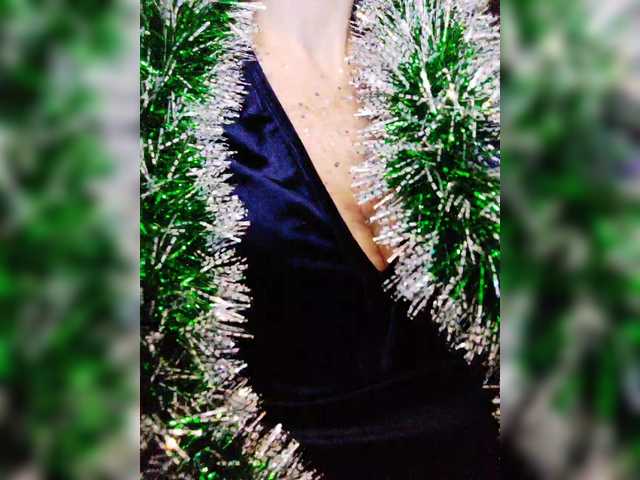 Isabel-LM's BongaCams show and profile