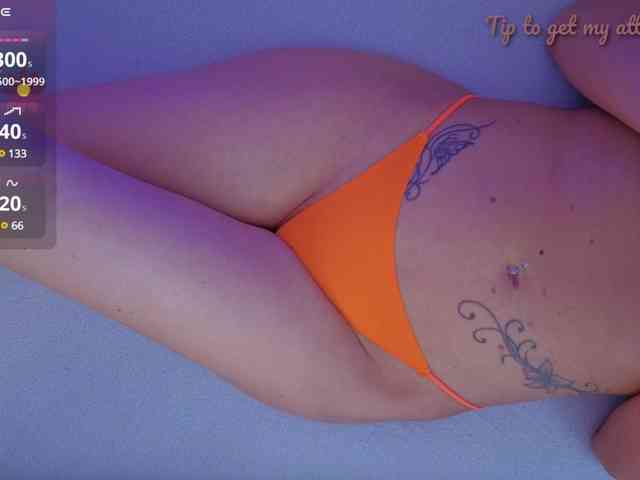 Sweetkitten105 webcam