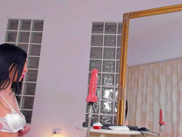 JassyeJoy's BongaCams show and profile