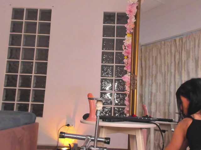 JassyeJoy's BongaCams show and profile