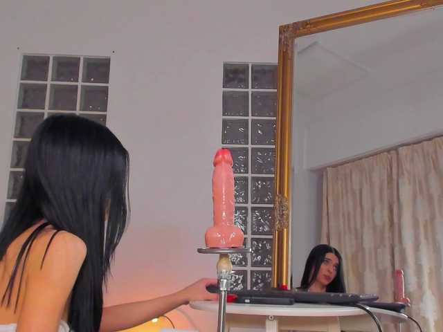 JassyeJoy's BongaCams show and profile