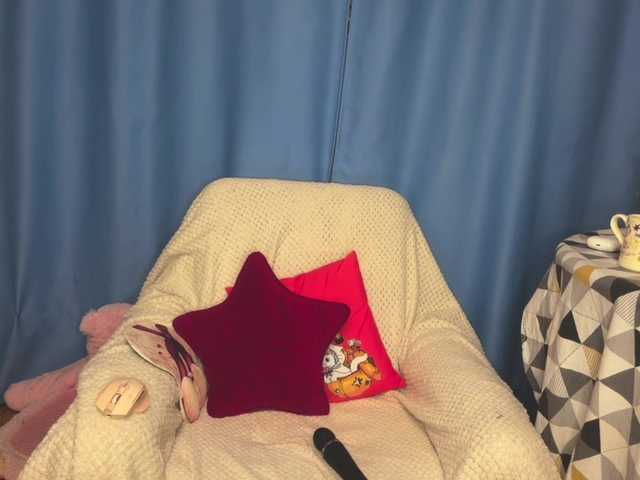 pikach00's BongaCams show and profile