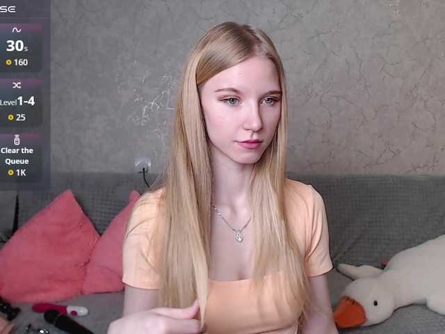 в попе у cutieblondegirl