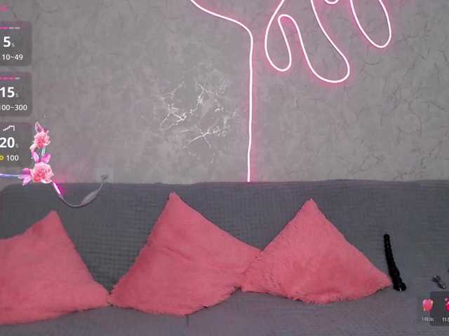 cutieblondegirl's BongaCams show and profile