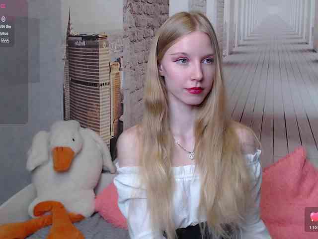 Alice_Yummy webcam