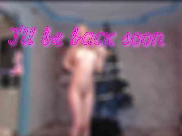 cutieblondegirl webcam