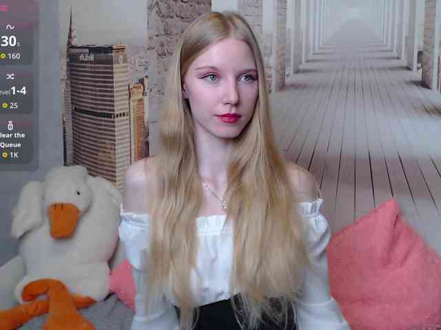 Alice_Yummy webcam