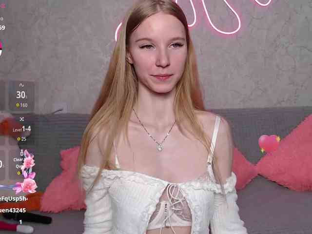 cutieblondegirl webcam