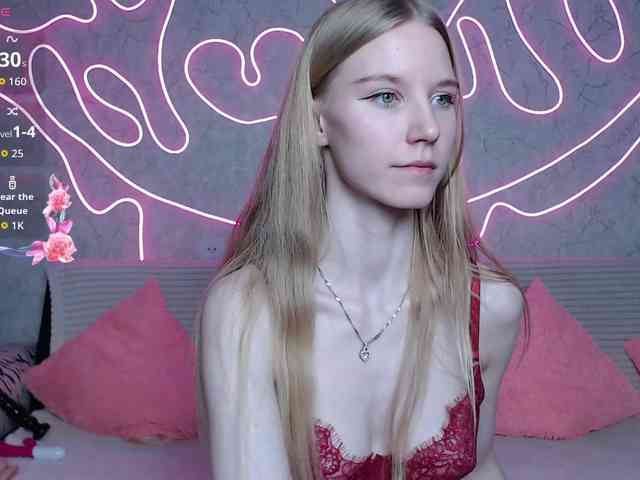 cutieblondegirl webcam