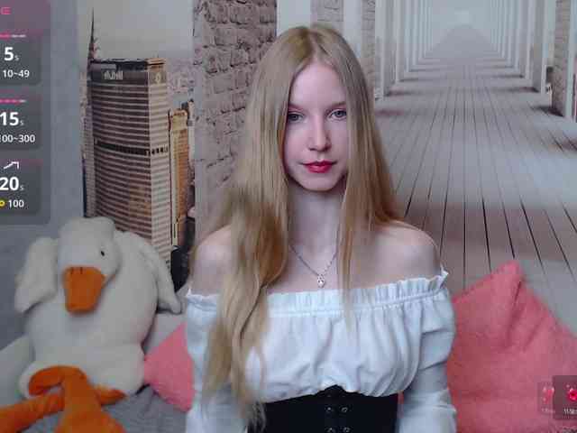 Alice_Yummy webcam