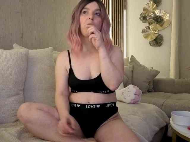 SarahAnn_Official webcam