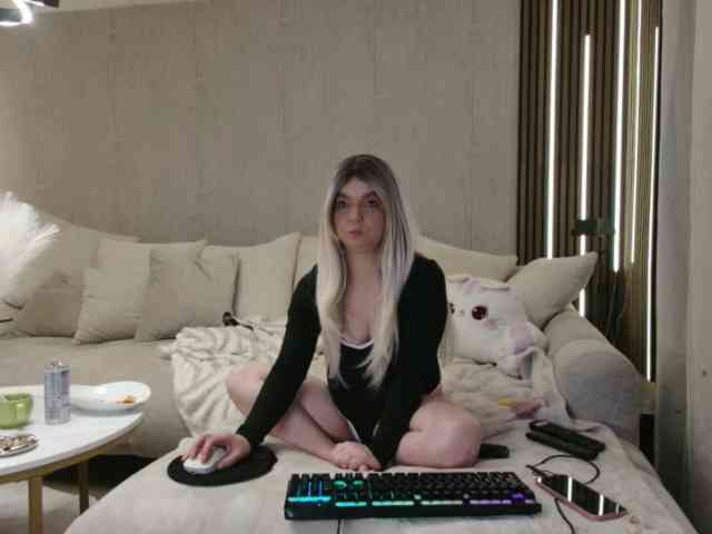 SarahAnn_Official webcam