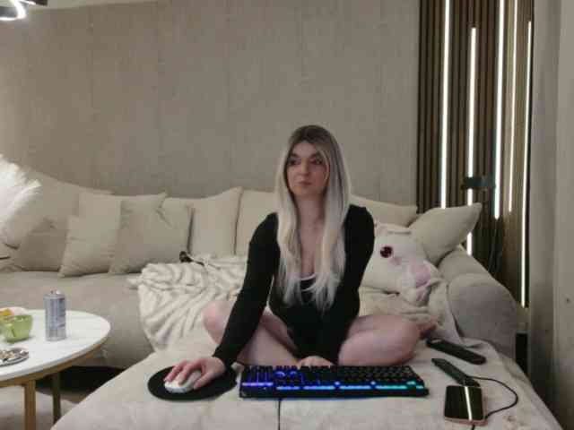 SarahAnn_Official webcam