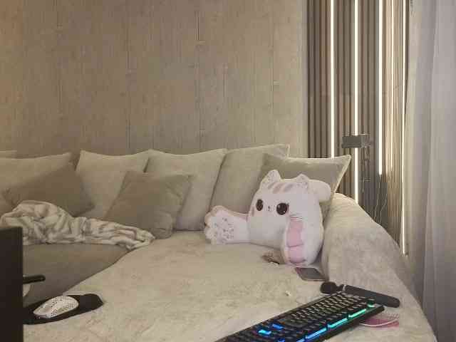 SarahAnn_Official webcam