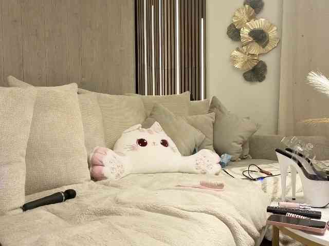 SarahAnn_Official webcam