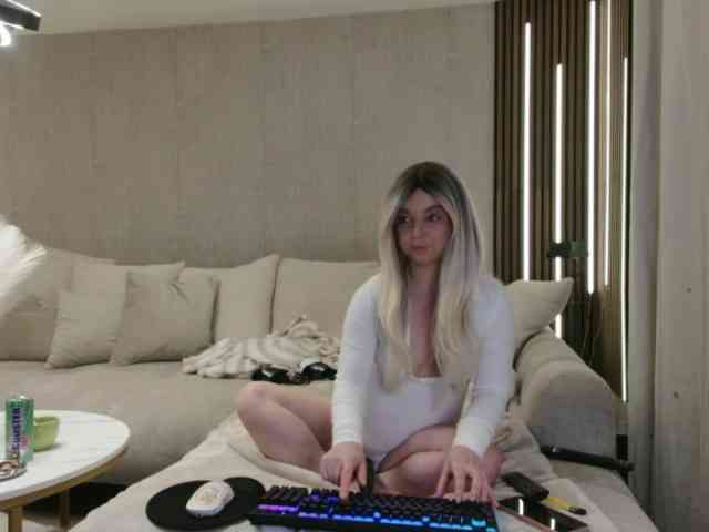 SarahAnn_Official webcam