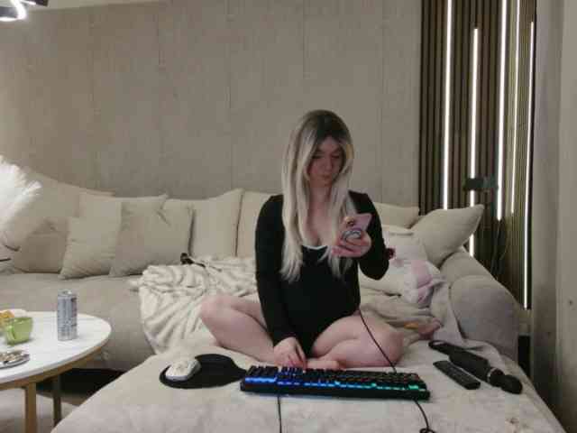 SarahAnn_Official webcam