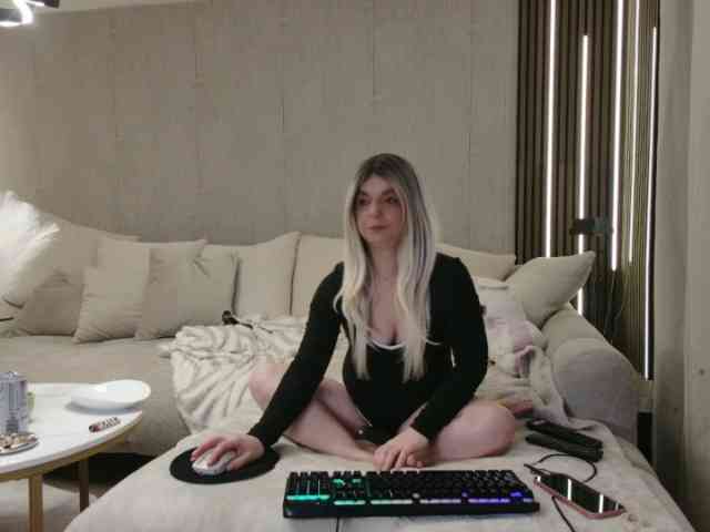 SarahAnn_Official webcam