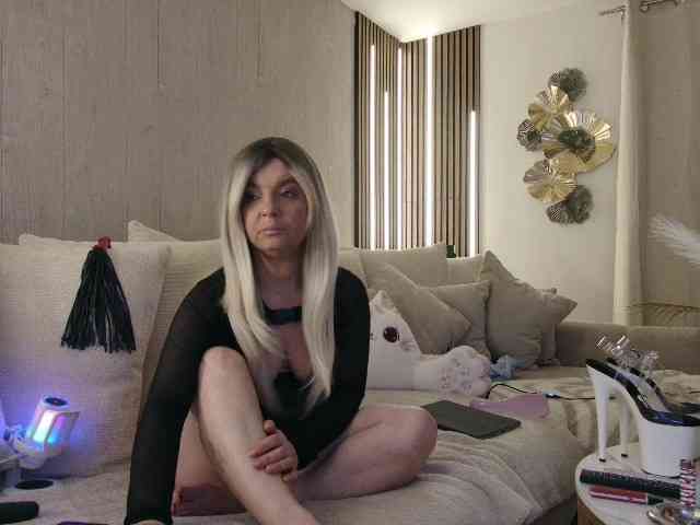 SarahAnn_Official webcam