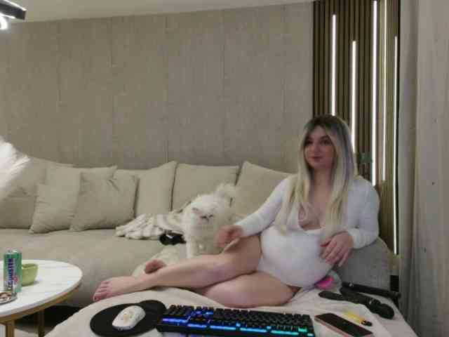 SarahAnn_Official webcam