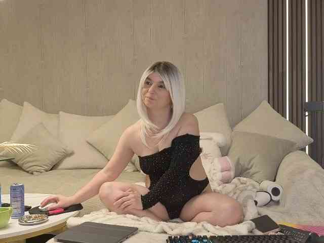 SarahAnn_Official webcam