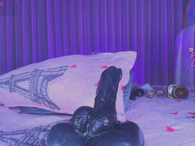 hanks-star's BongaCams show and profile