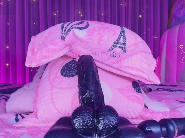 hanks-star's BongaCams show and profile