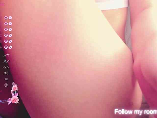 LeenyLipss LeenyLipss