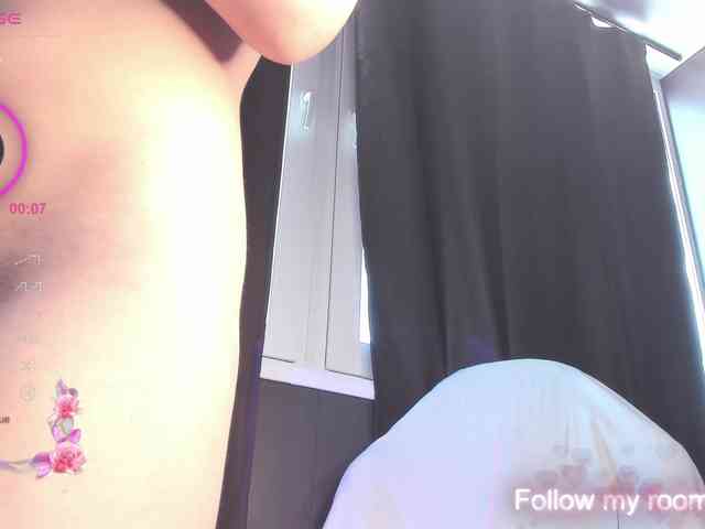 LeenyLipss webcam