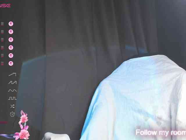 adult chat room LeenyLipss
