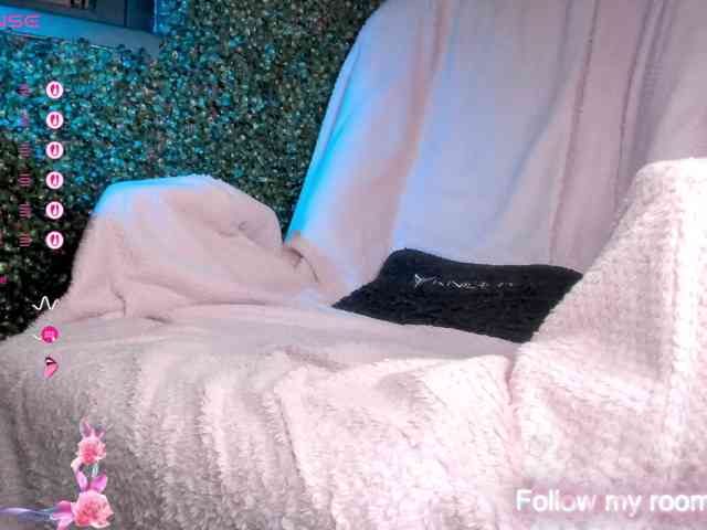 LeenyLipss LeenyLipss