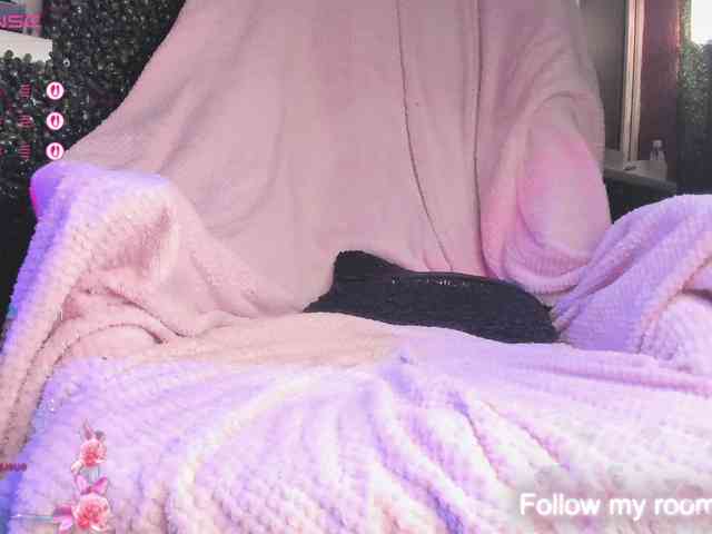 LeenyLipss LeenyLipss