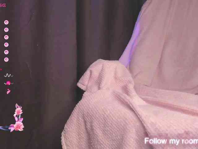 LeenyLipss LeenyLipss