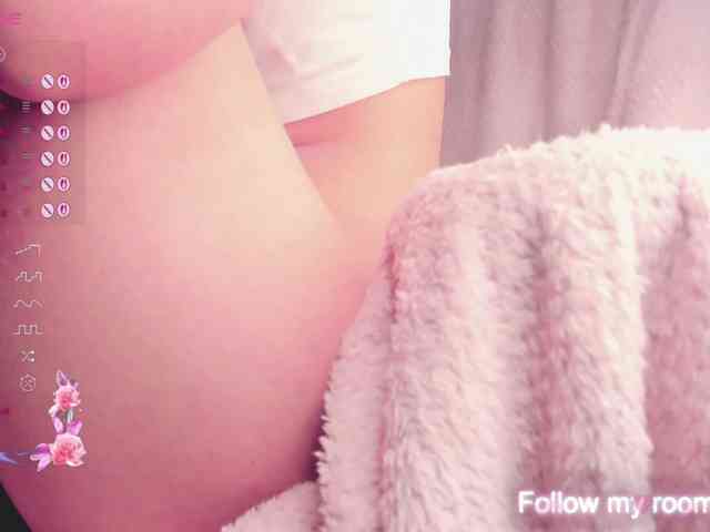 LeenyLipss LeenyLipss