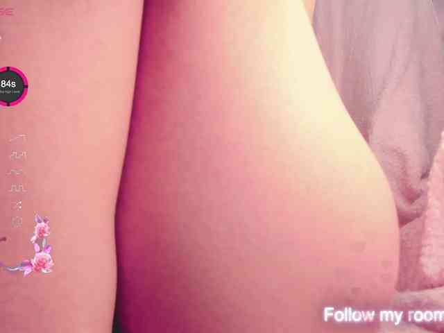 LeenyLipss LeenyLipss