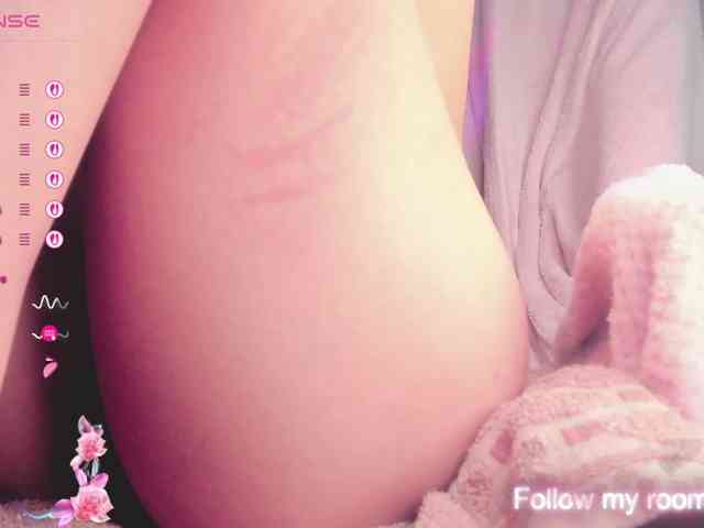 LeenyLipss LeenyLipss