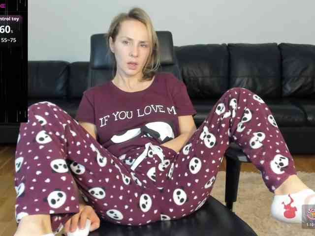 NALIA-WET-PANTY webcam