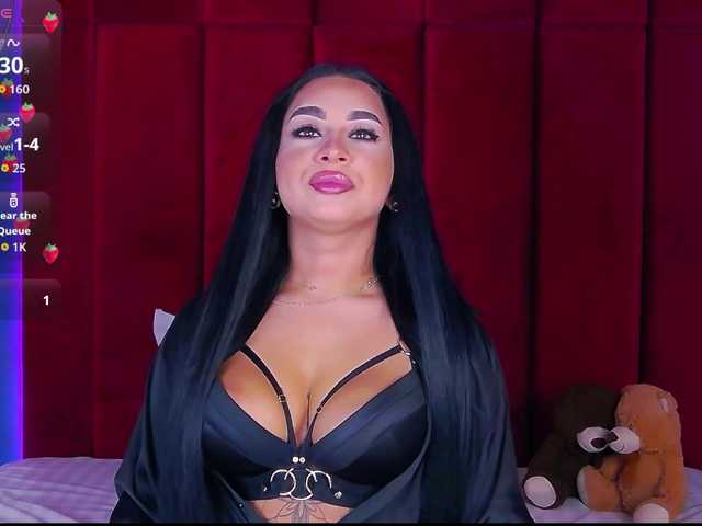 madylux's BongaCams show and profile