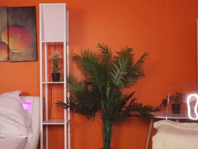 LovingBlondie's BongaCams show and profile