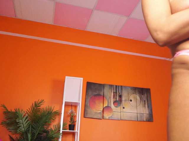 LovingBlondie's BongaCams show and profile