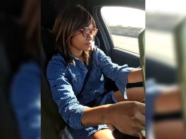 soytuya90's BongaCams show and profile