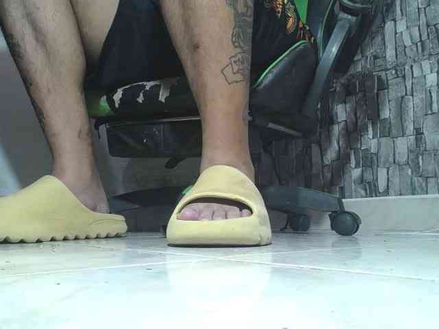 srfindomfeet srfindomfeet