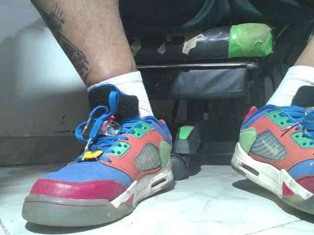 srfindomfeet srfindomfeet