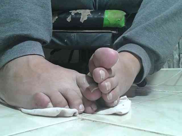 srfindomfeet srfindomfeet