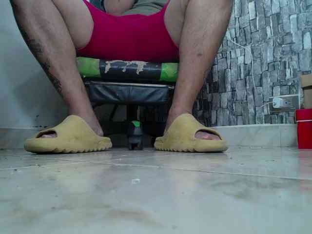 srfindomfeet Live Webcam on BongaCams