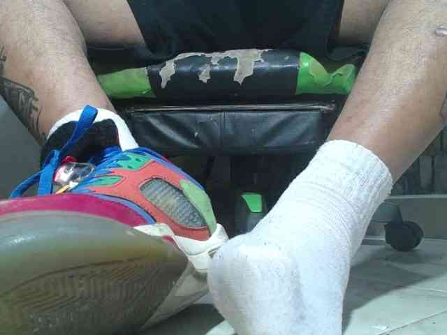 srfindomfeet srfindomfeet