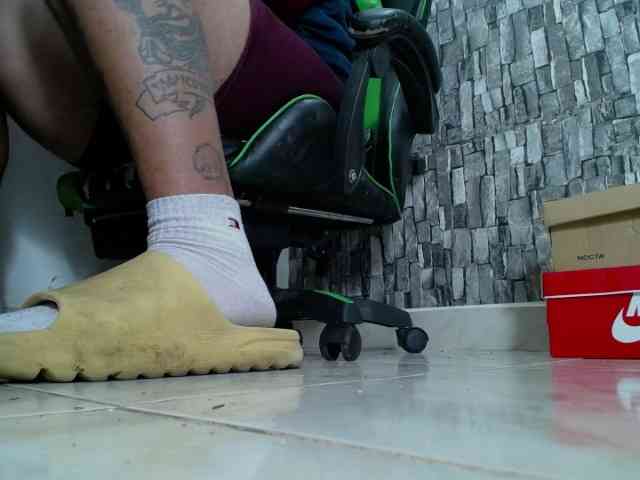 srfindomfeet