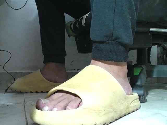 srfindomfeet srfindomfeet